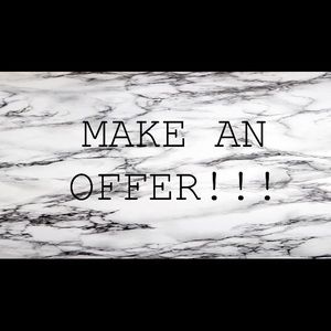 MAKE AN OFFER ON MY POSH CLOSET!!!!🥳
